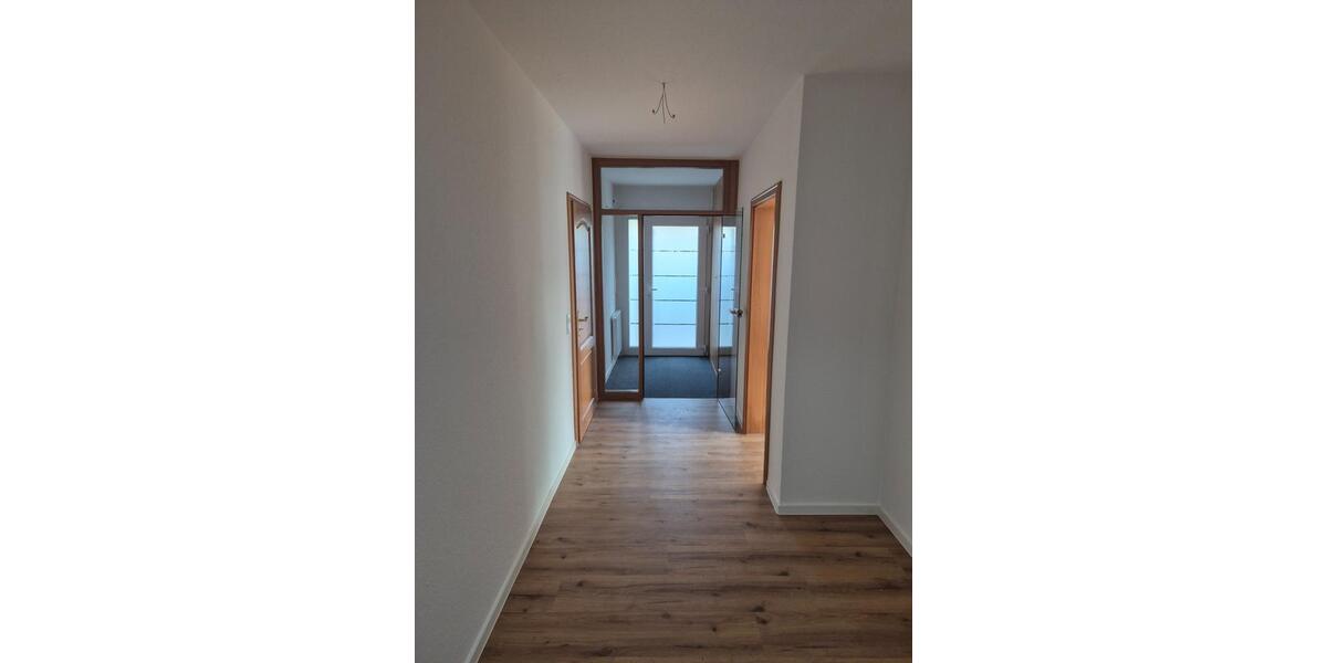 Bungalow Oldenburg Eversten - 3.5 Zimmer, 100 m&sup2;, 1.350&euro; | Angebot:25432446