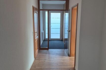 Haus Oldenburg Eversten - 3.5 Zimmer, 100 m&sup2;, 1.350&euro; | Angebot:25432446
