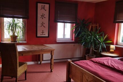 Gemütliche möblierte Wohnung für Wochenend-Heimfahrer in Arnstadt-Rudisleben - Wohnung Arnstadt | Angebot:25476562