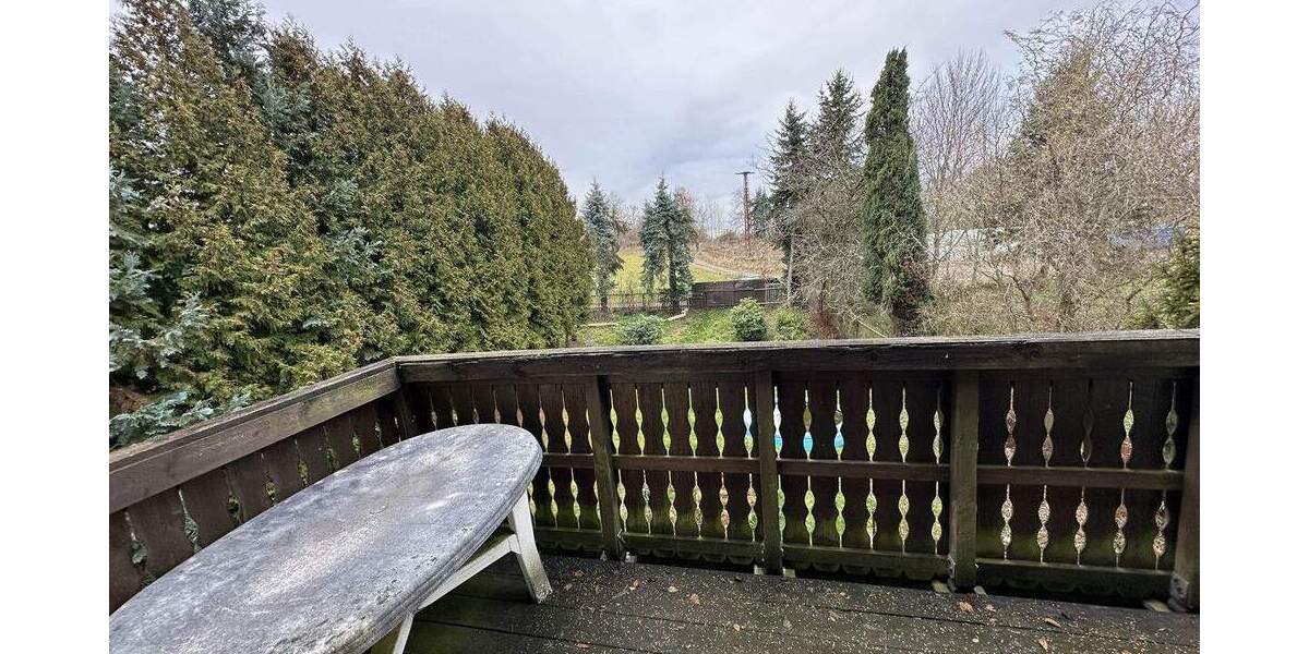 Mehrfamilienhaus, Wohnhaus Burgstädt / Burkersdorf Burgstädt - 6 Zimmer, 262 m&sup2;, 308.000&euro; | Angebot:25360869