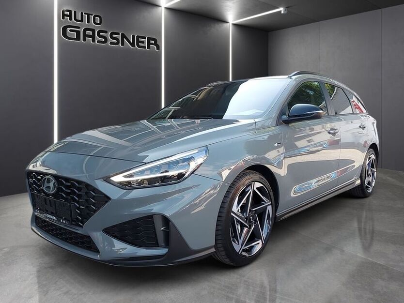 i30