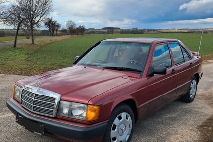 Mercedes-Benz 190 214.800 km 4.950 &euro; Diera-Zehren OT.Kleinzadel 01665