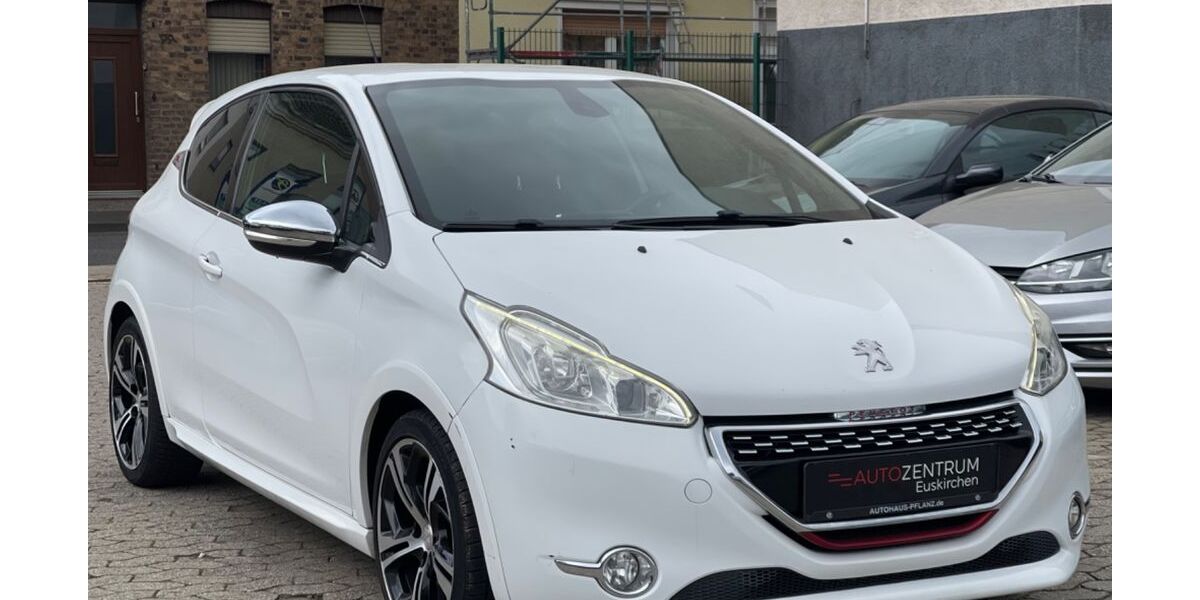 Peugeot 208 176.641 km 6.490 &euro; Euskirchen 53879