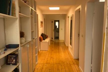 Altbauwohnung 5ZKB 5 zimmer