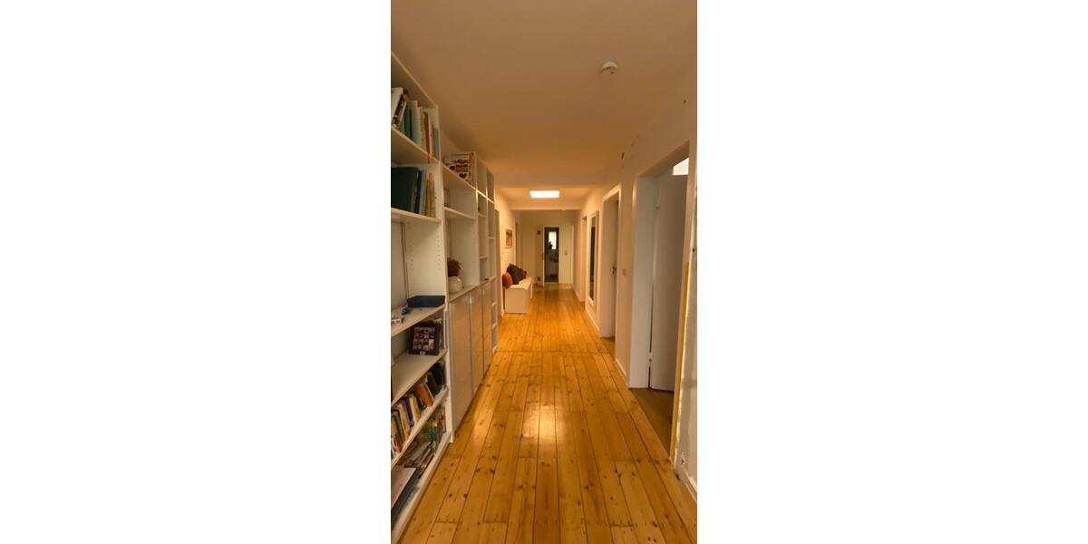 Altbauwohnung 5ZKB 5 zimmer