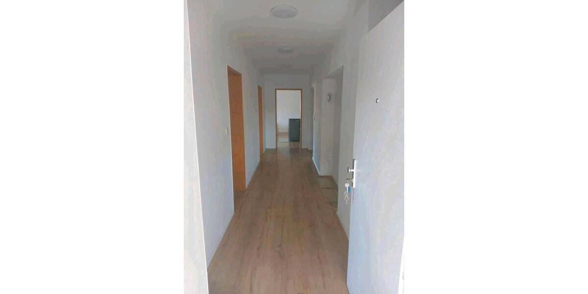 Etagenwohnung Ostheim vor der Rhön Ostheim v.d.Rhön - 4 Zimmer, 126 m&sup2;, 880&euro; | Angebot:26680216