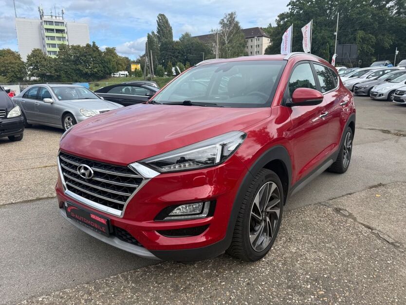Hyundai TUCSON 92.284 km 15.999 € Kaiserslautern 67663