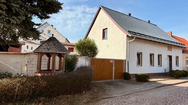 Einfamilienhaus Reetz Reetz - 6 Zimmer, 141 m&sup2;, 166.000&euro; | Angebot:25337613