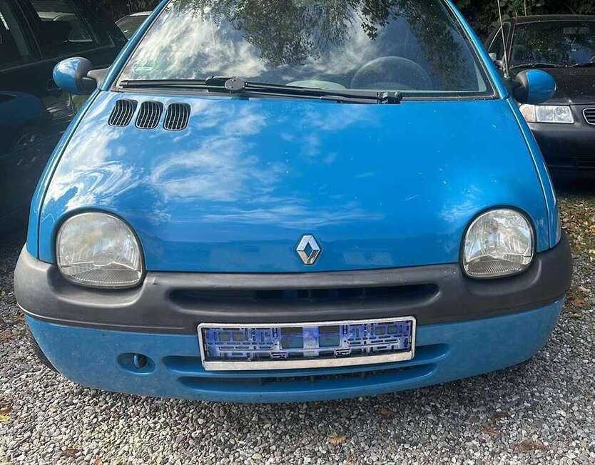 Renault Twingo 275.124 km 1.380 € Schleswig 24837