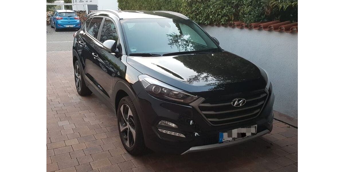 Hyundai TUCSON 82.224 km 17.900 &euro; Ihringen 79241