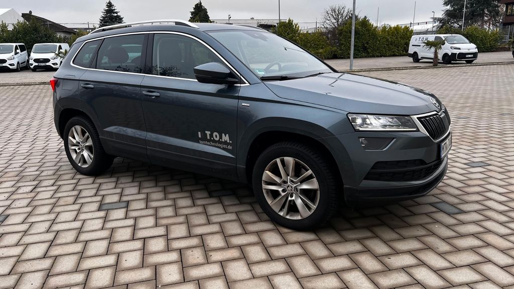 Skoda Karoq 195.000 km 17.100 &euro; Hattersheim 65795