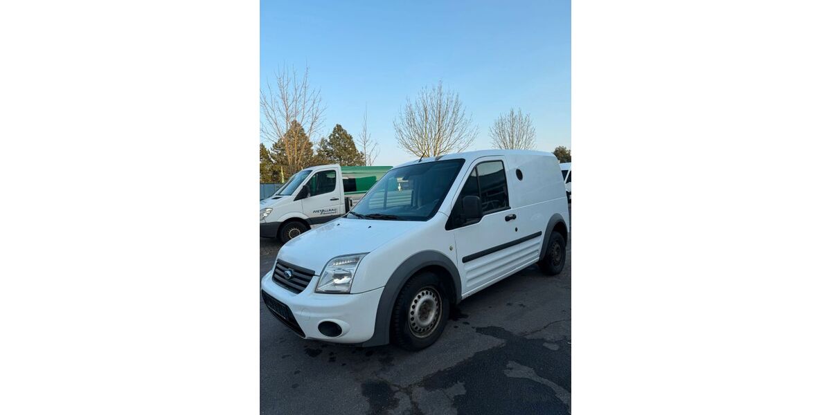 Ford Tourneo Connect 187.789 km 2.550 &euro; Falkenberg Elster 04895
