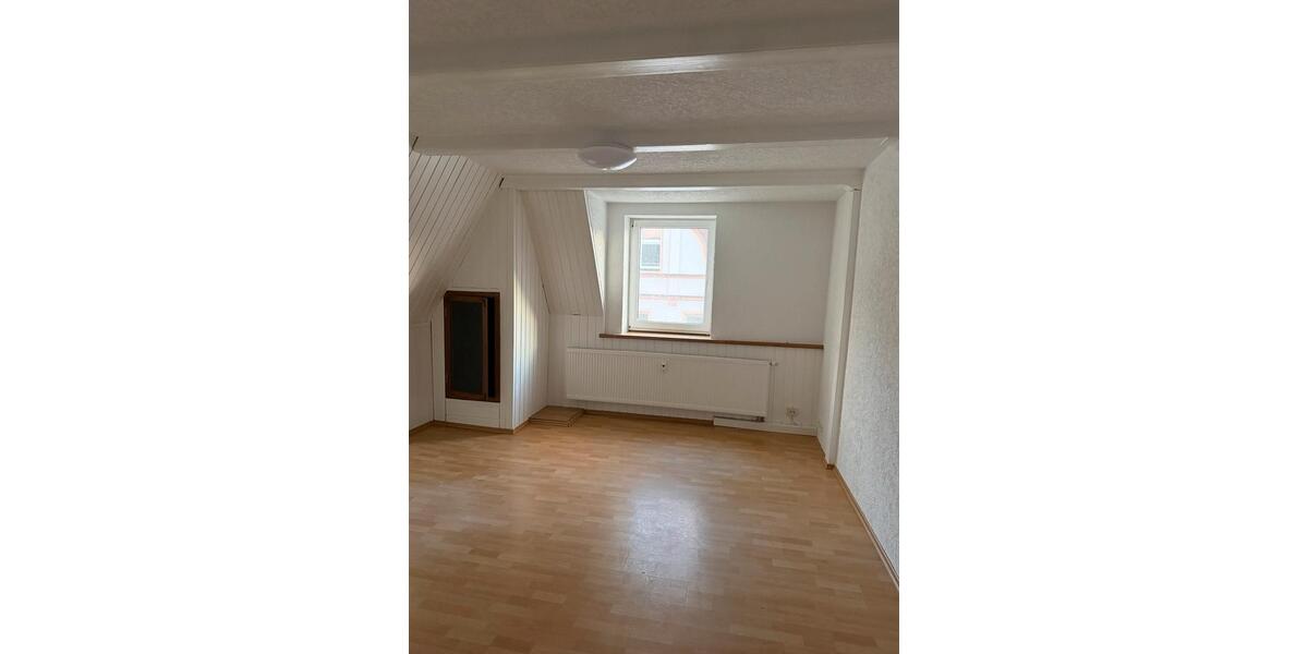 Mehrfamilienhaus, Wohnhaus Aue-Bad Schlema Bad Schlema - 18 Zimmer, 330 m&sup2;, 265.000&euro; | Angebot:27442905