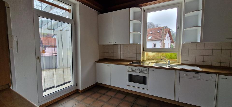 Voll-Möbilierte Wohnung mit Kachelofen 140qm in Bessenbach 2 zimmer