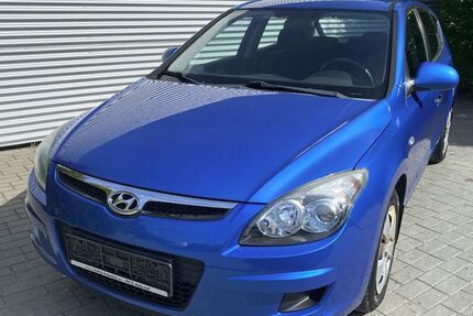 Hyundai i30 74.608 km 3.490 &euro; Plauen 08527