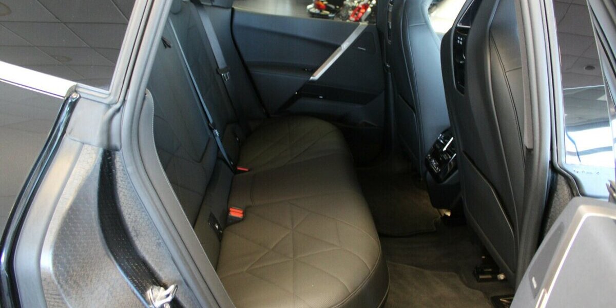 BMW iX xDrive50 35.740 km 54.980 &euro; Euskirchen 53881