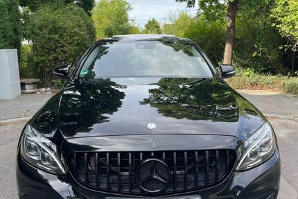 Mercedes-Benz C 250 222.000 km 14.500 &euro; Frankfurt am Main 60435