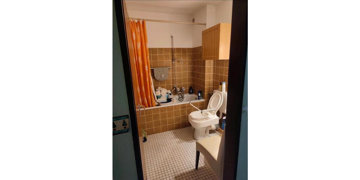 Erdgeschoßwohnung Lippstadt Overhagen - 3 Zimmer, 70 m&sup2;, 150.000&euro; | Angebot:25980347