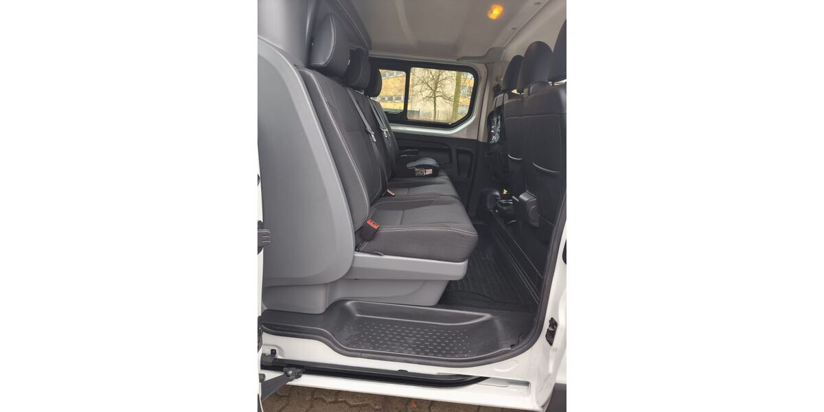 Renault Trafic 73.297 km 21.000 &euro; Berlin 13595