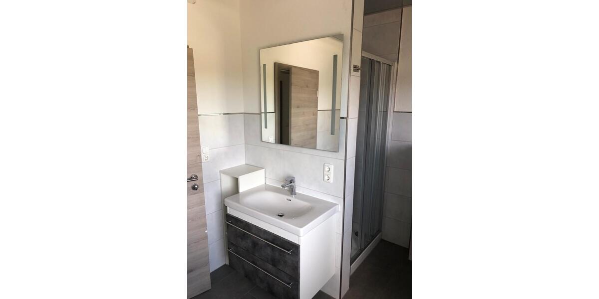 Etagenwohnung Helmbrechts - 3 Zimmer, 80 m&sup2;, 560&euro; | Angebot:26214634