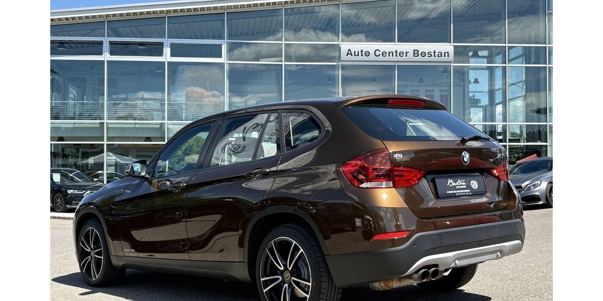 BMW X1 xDrive 20 i SITZHEIZUNG/LENKHZ/PDC/ISO-FIX 79.601 km 12.900 &euro; Villingen-Schwenningen 78054