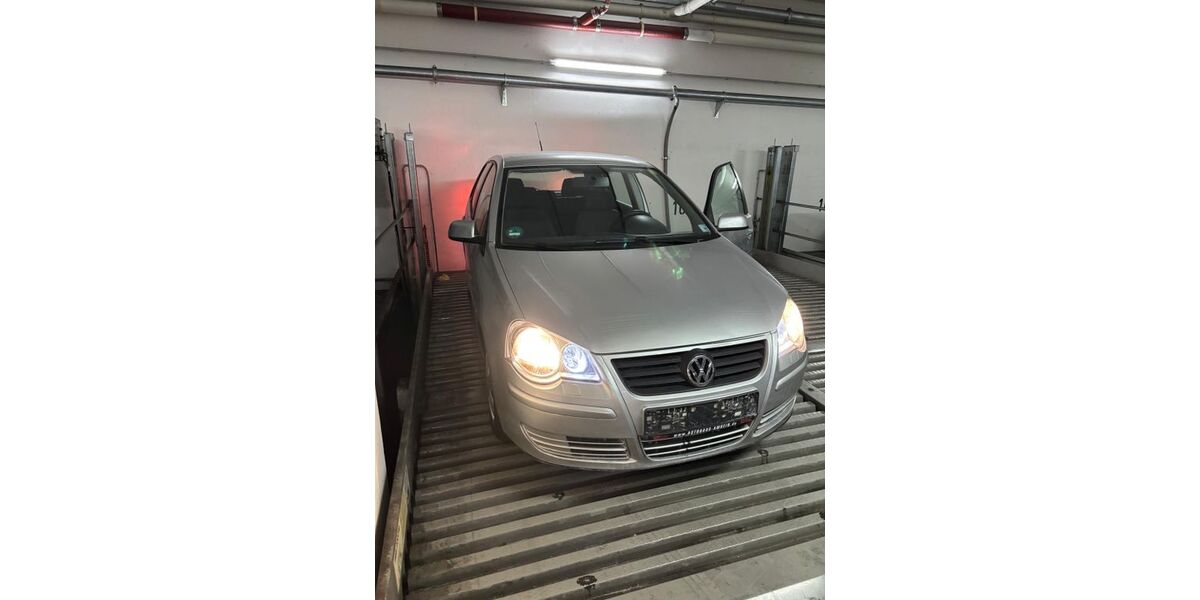 VW Polo 118.000 km 5.250 &euro; Stuttgart 70191