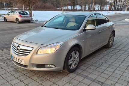 Opel Insignia 69.000 km 9.900 &euro; Bernried 94505