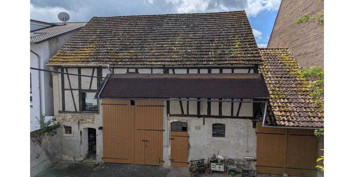 Mehrfamilienhaus, Wohnhaus Frankfurt Bahnhofsviertel - 7 Zimmer, 169 m&sup2;, 479.000&euro; | Angebot:26807060