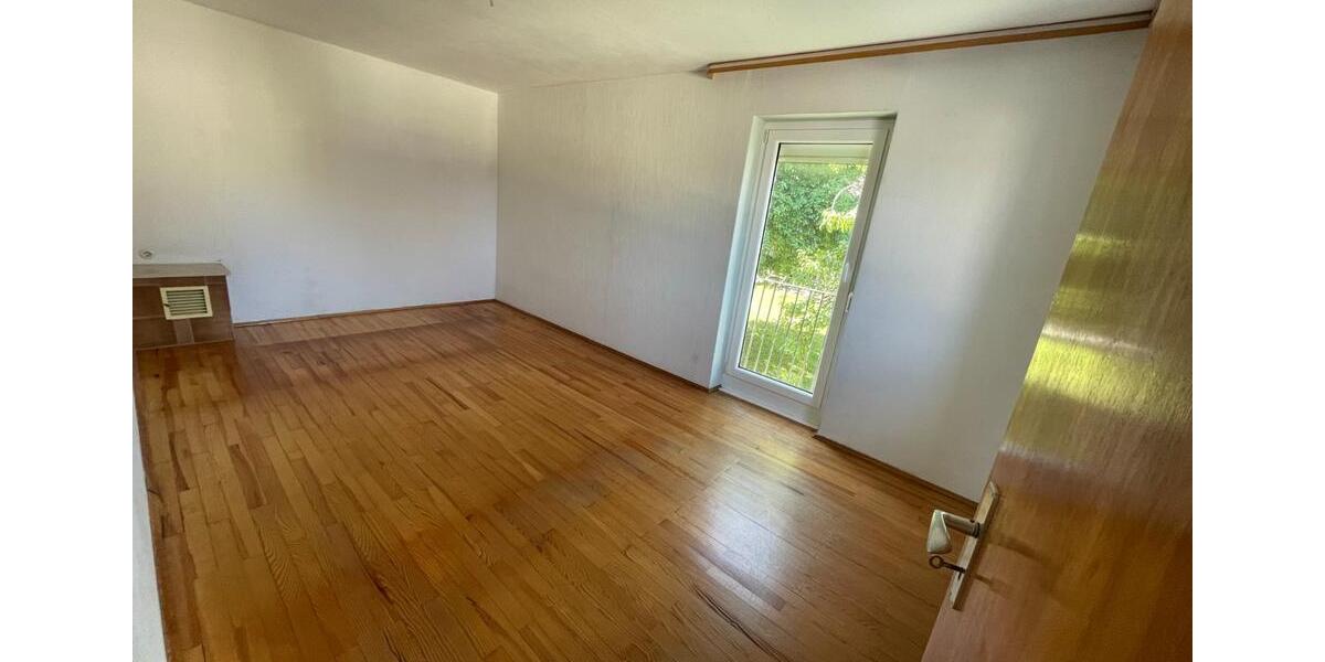 Einfamilienhaus Schauenstein - 9 Zimmer, 140 m&sup2;, 135.000&euro; | Angebot:26483622