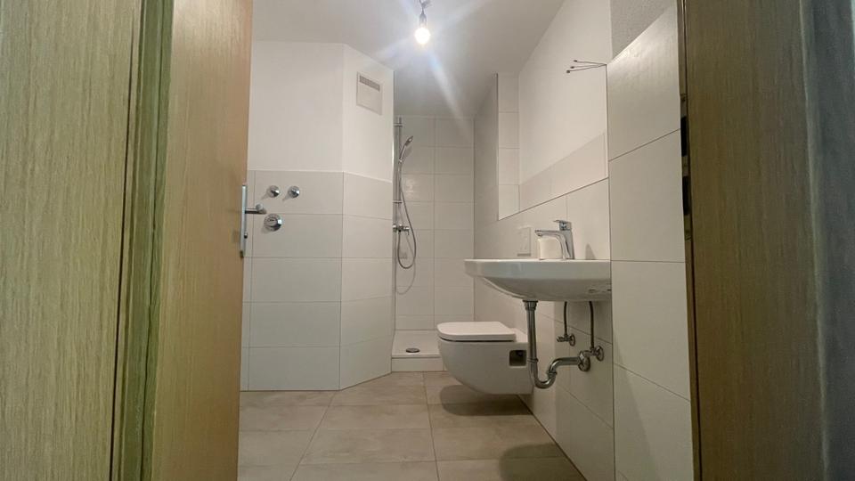 Etagenwohnung Mering - 3 Zimmer, 79 m&sup2;, 950&euro; | Angebot:25527088