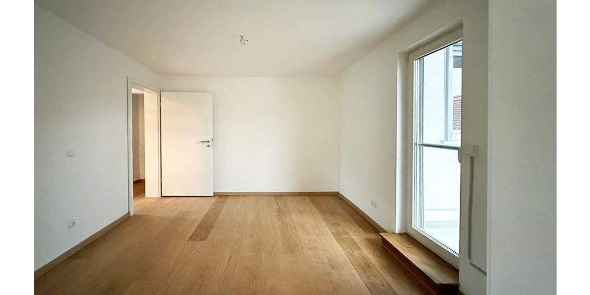 Erstbezug nach Sanierung: Attraktive Single-Pärchen-Wohnung in zentraler Lage von Großen-Buseck 2 zimmer