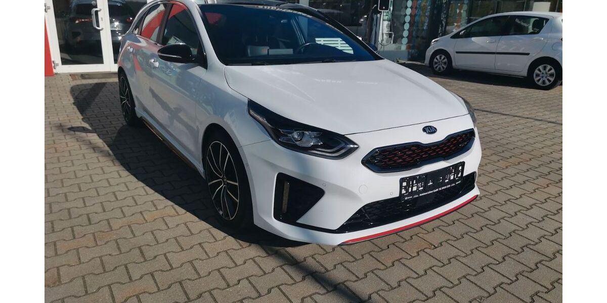 Kia ceed / Ceed 69.865 km 21.390 &euro; Altfalter 92548