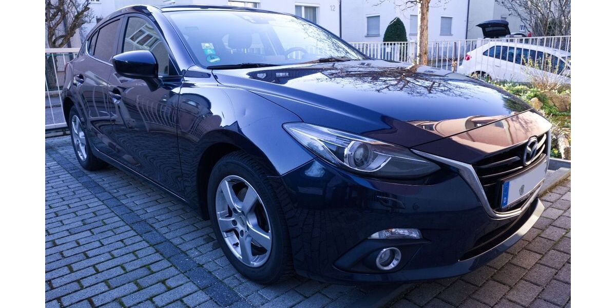 Mazda 3 110.000 km 12.000 &euro; Stuttgart 70374