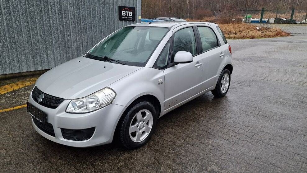 Suzuki SX4 148.000 km 2.200 € Möhnesee 59519