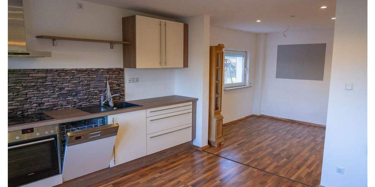 Mehrfamilienhaus, Wohnhaus Gröbenzell - 8 Zimmer, 192 m&sup2;, 1.199.000&euro; | Angebot:25372947