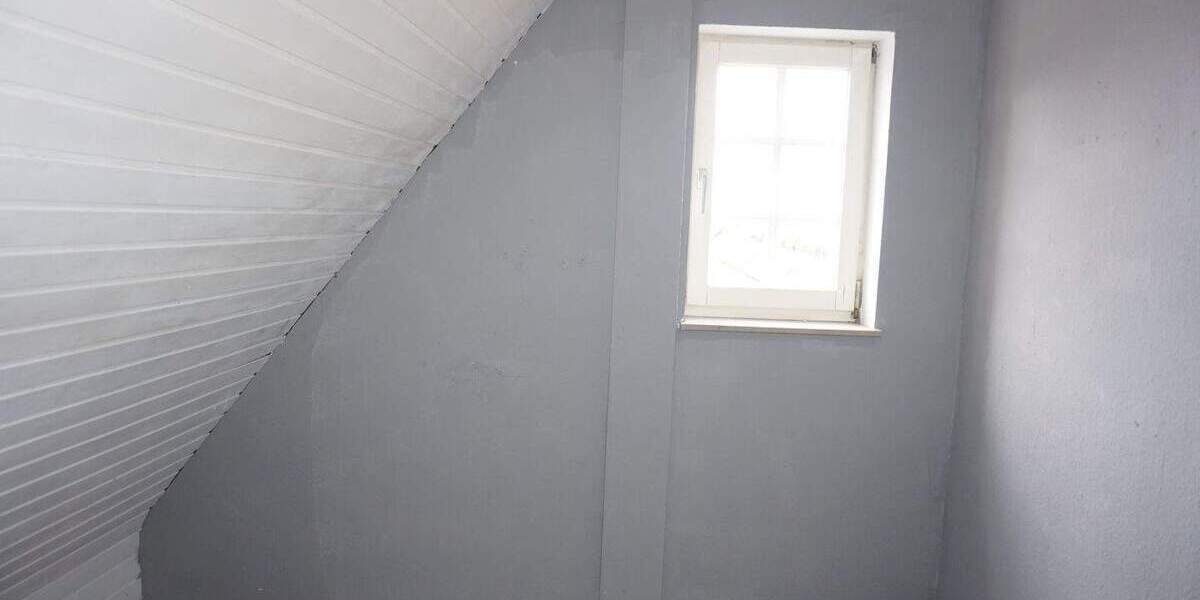 Einfamilienhaus Gudensberg - 5 Zimmer, 112 m&sup2;, 149.000&euro; | Angebot:26902952