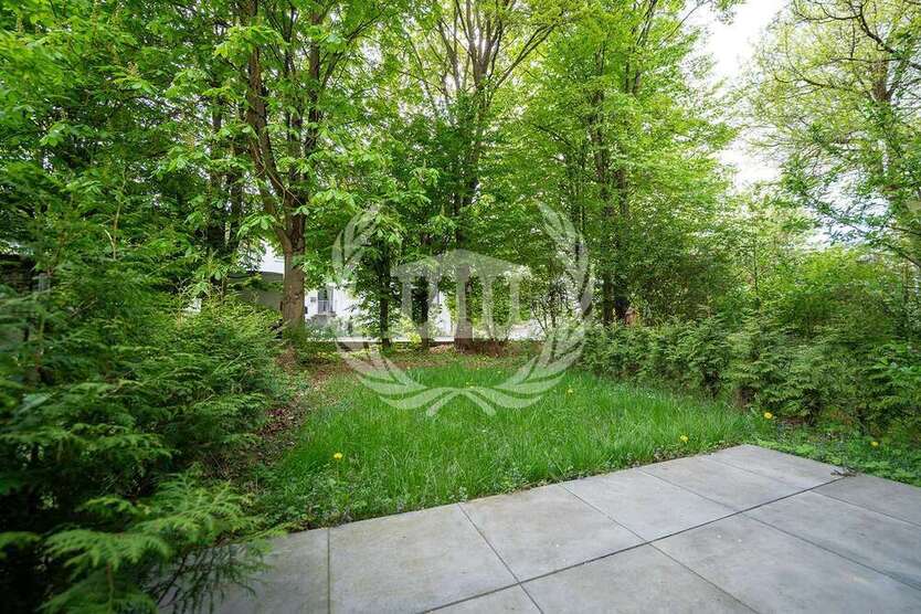 Wohnung zum Kaufen in Regensburg 220.000 € 33 m²