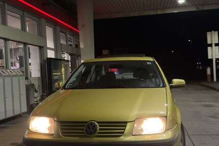 VW Bora 185.000 km 3.000 &euro; Frankfurt am Main, Stadt 60385