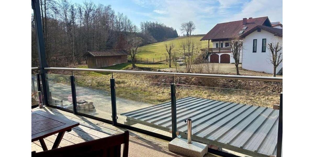 Etagenwohnung Hebertsfelden - 3.5 Zimmer, 97 m&sup2;, 970&euro; | Angebot:26414632