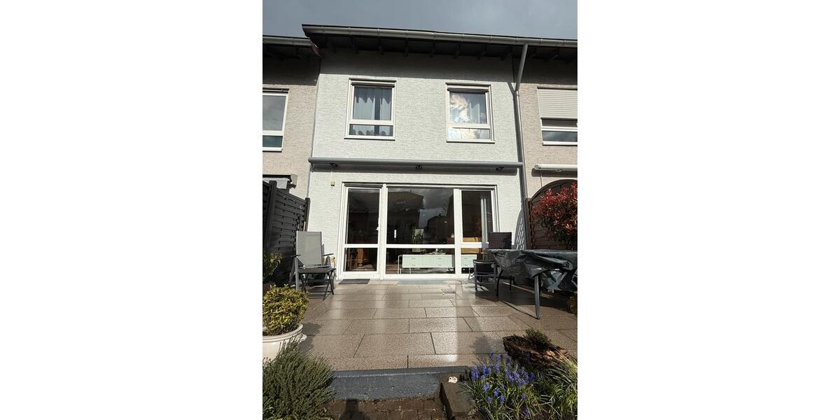 Reihenhaus Bergisch Gladbach Gronau - 5 Zimmer, 138 m&sup2;, 2.300&euro; | Angebot:25945133