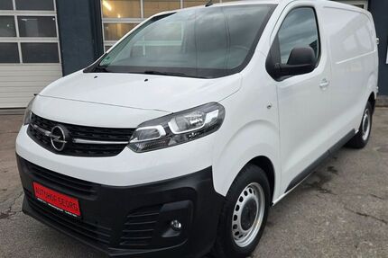 Opel Vivaro 79.400 km 12.950 &euro; Lage 32791