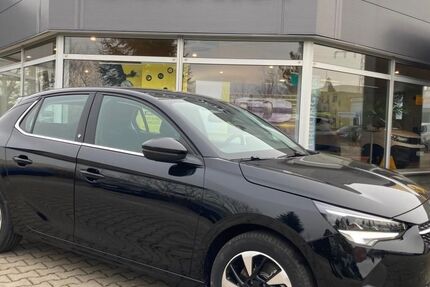 Opel Corsa 26.300 km 19.990 &euro; Schneeberg 08289
