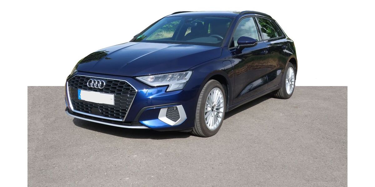 Audi A3 27.000 km 25.900 &euro; Ingolstadt 85053