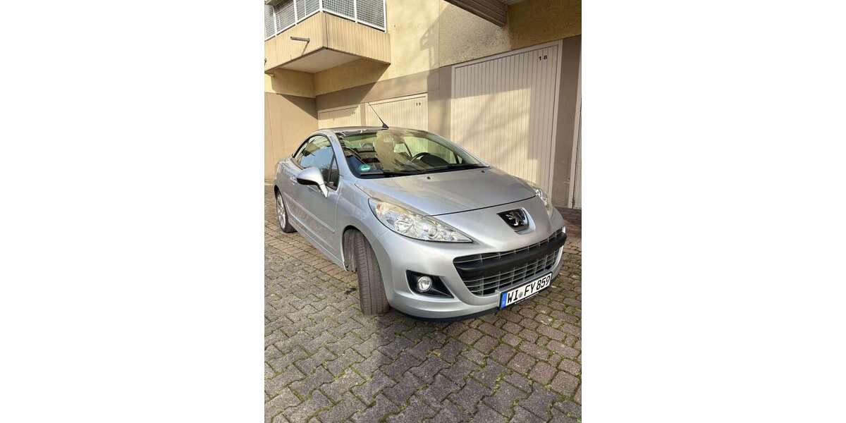 Peugeot 207 75.000 km 5.900 &euro; Wiesbaden 65193