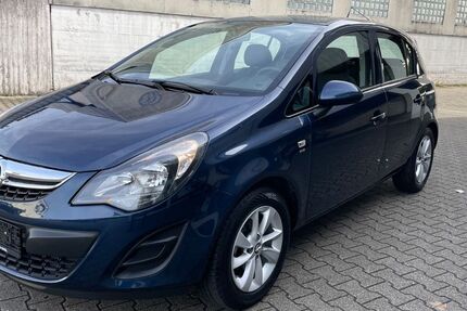 Opel Corsa 82.000 km 5.950 &euro; Gerlingen 70839