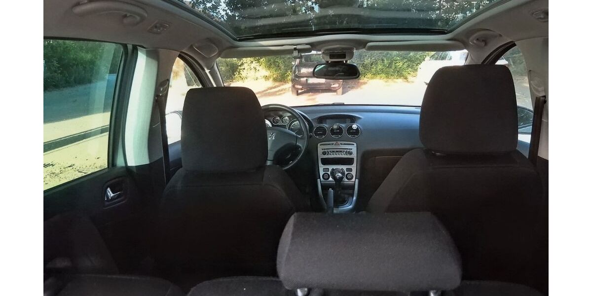 Peugeot 308 125.000 km 2.500 &euro; Leingarten 74211