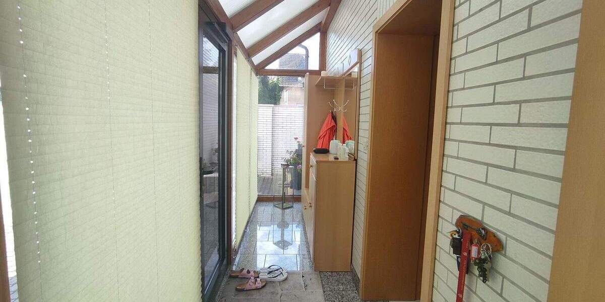 Mehrfamilienhaus, Wohnhaus Bitterfeld-Wolfen Bobbau - 8 Zimmer, 197 m&sup2;, 290.000&euro; | Angebot:25822452