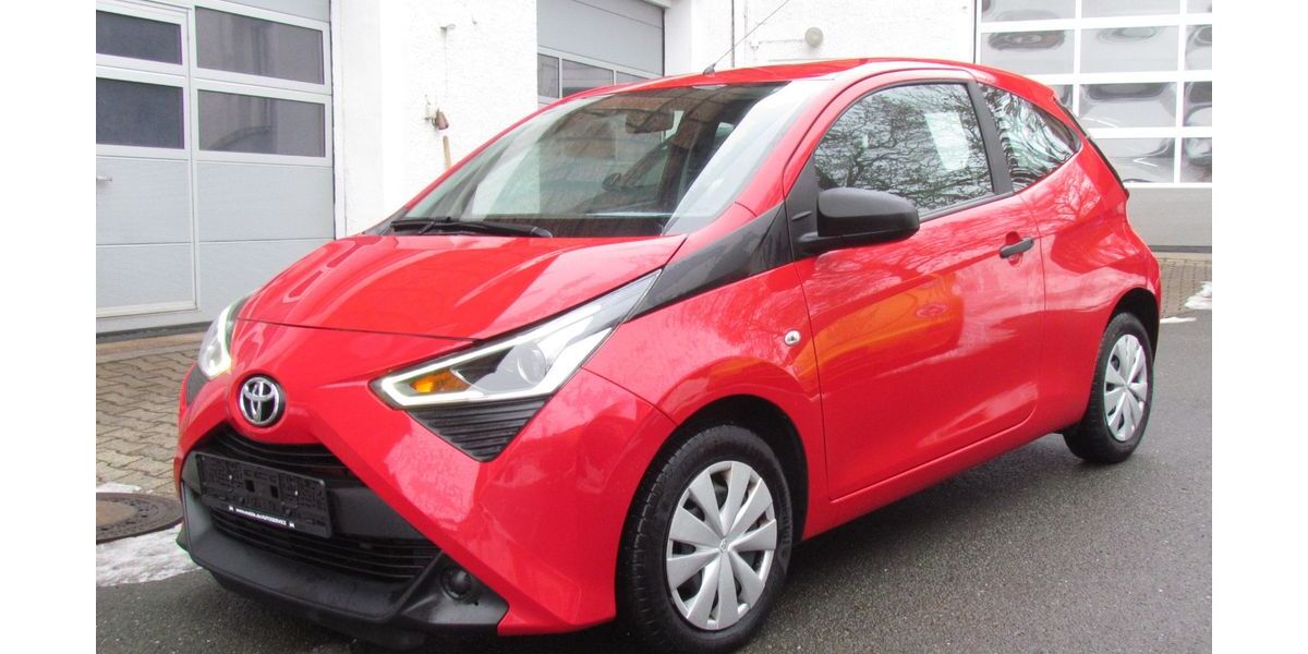 Toyota Aygo (X) 55.000 km 7.490 &euro; Remptendorf 07368