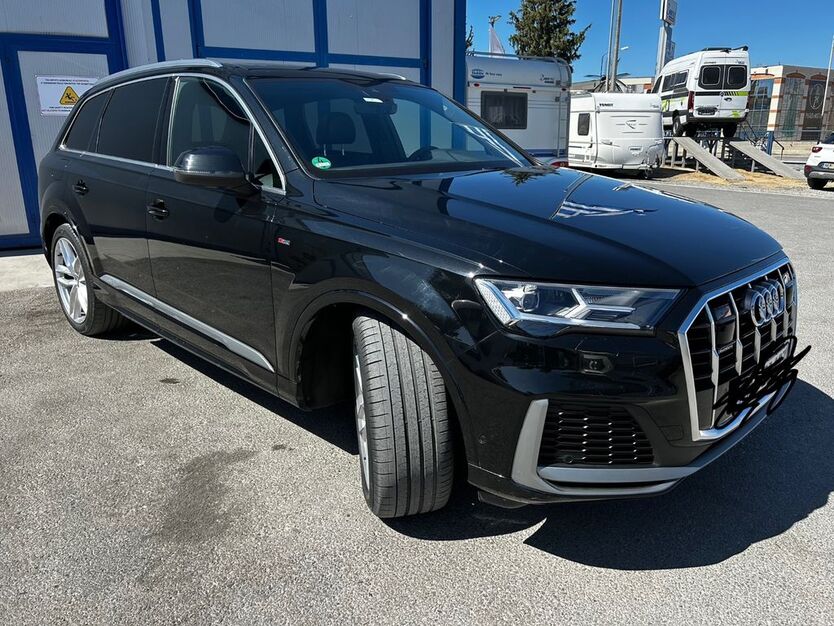 Audi Q7 60.500 km 55.900 € berlin 12681