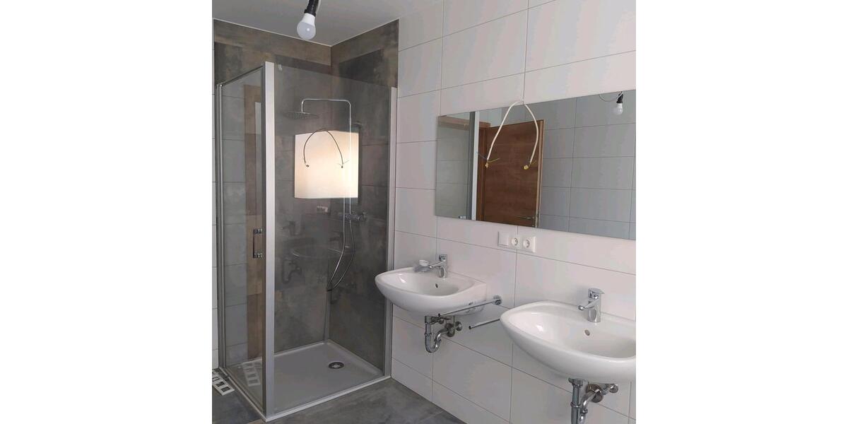 große helle 3 Zimmer- Galeriewohnung 3 zimmer